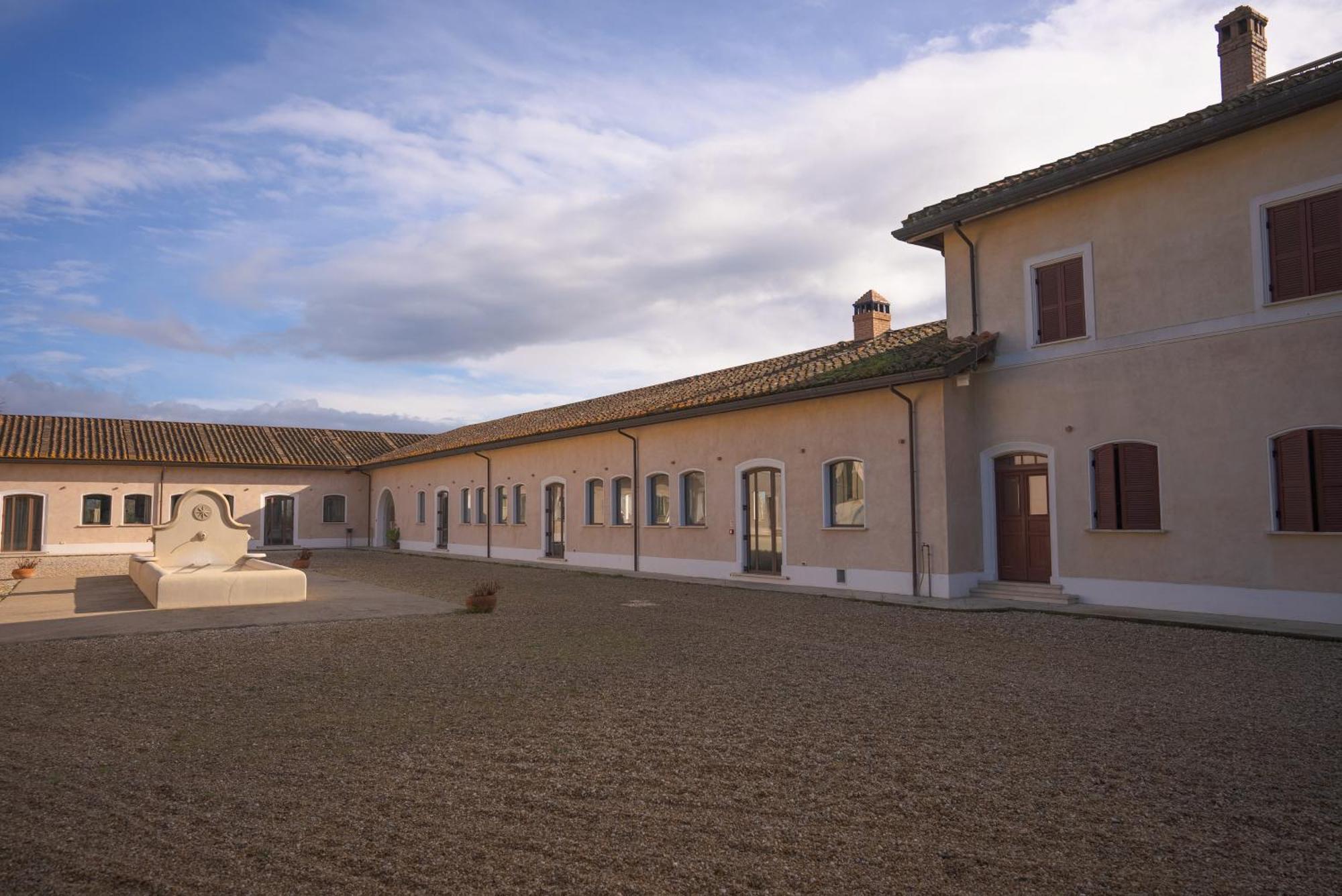 Borgo Pallavicini Mori Рим Экстерьер фото